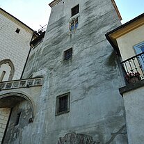 Turm nach oben
