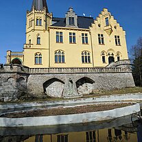 Schloß Rothestein von vorne