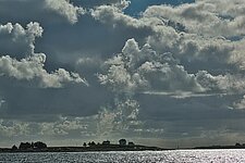 Inseln im Hintergrund Wolkenstimmung