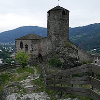 Die Burg und das Elbtal
