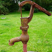 alter Brunnen alter Brunnen