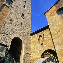 Hauptturm mit Domaufgang  San Gimignano