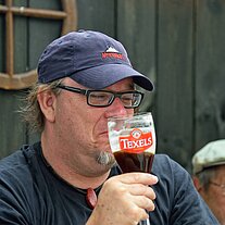 Peter trinkt Texels
